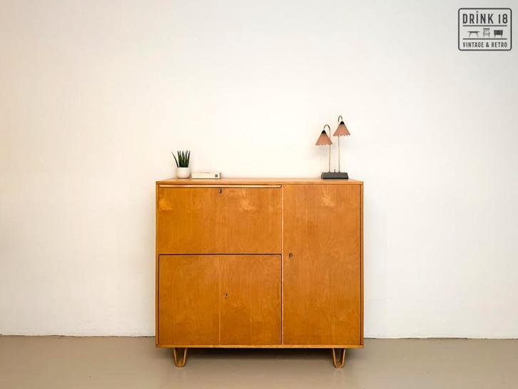 Wandmeubel (berkenserie) - Pastoe, Antiek en Kunst, Curiosa en Brocante, Ophalen