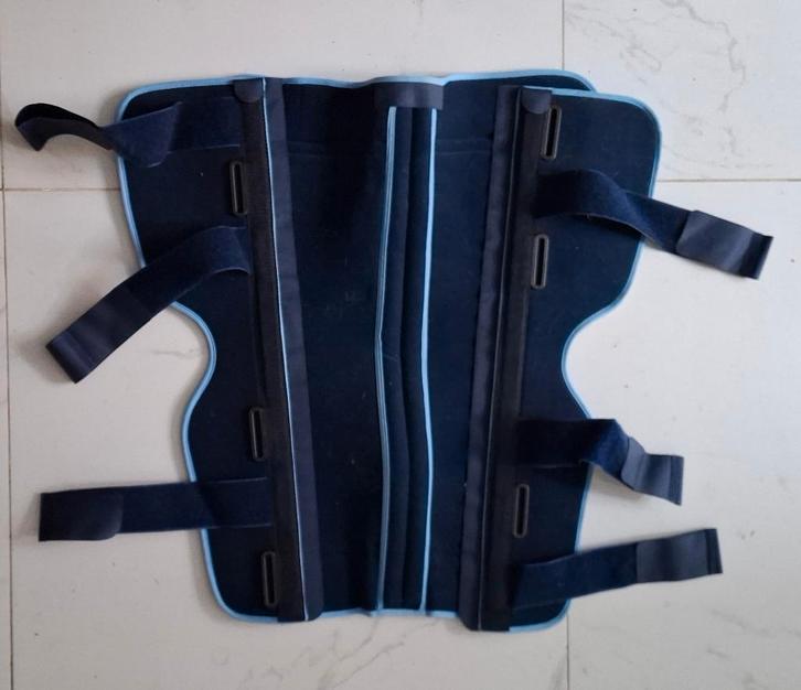 ORLIMAN kniebrace maat 5, Diversen, Braces, Zo goed als nieuw, Ophalen of Verzenden