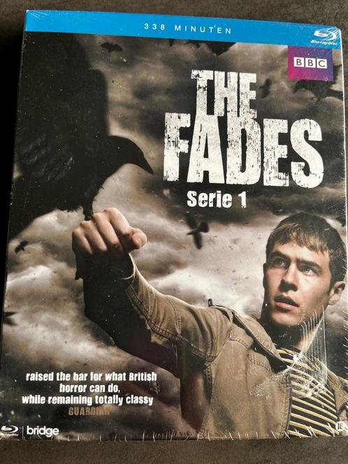 The Fades: seizoen 1, CD & DVD, DVD | TV & Séries télévisées, Neuf, dans son emballage, Action et Aventure, À partir de 16 ans