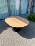 Eettafel ovaal uit vol eiken hout, metalen poot, Ophalen, 100 tot 150 cm, Zo goed als nieuw, 150 tot 200 cm