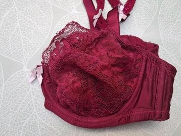 Merk Hunkemoller: beugel BH mt 75D beschikbaar voor biedingen