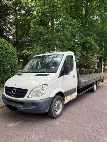 Mercedes sprinter takelwagen beschikbaar voor biedingen