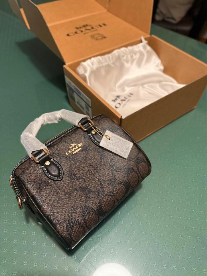 Rowan tas, Handtassen en Accessoires, Tassen | Damestassen, Nieuw, Schoudertasje, Bruin, Ophalen of Verzenden