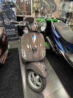 Vespa lxv 125, Fietsen en Brommers, Ophalen, Zo goed als nieuw, Benzine, Vespa