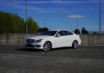 Mercedes C180 Coupé AMG-Line  met 30.180Km beschikbaar voor biedingen