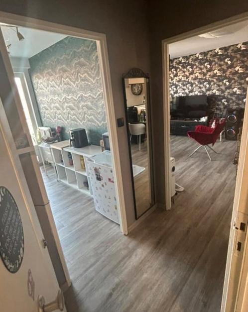 Stijlvol gerenoveerd 1-kamerappartement in Zellik, Immo, Appartementen en Studio's te huur, Brussel