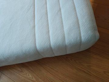 Natuurlatex matras 1551€ slechts 5 dagen gebruik Vitalys  beschikbaar voor biedingen