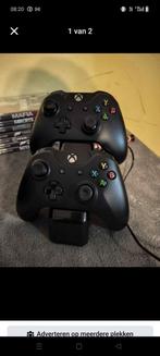 Xbox one controllers met spelletjes, Games en Spelcomputers, Ophalen of Verzenden, Zo goed als nieuw, Xbox One, Controller