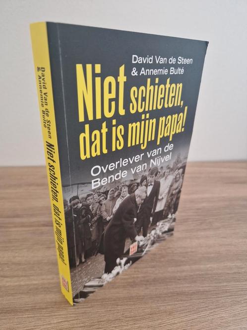 Annemie Bulté - Niet schieten, dat is mijn papa!, Boeken, Overige Boeken, Zo goed als nieuw, Ophalen