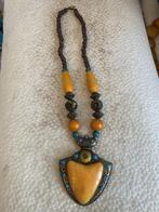 Tibetan Necklace with Yellow Stone Egg, Ophalen of Verzenden, Zilver, Ketting