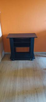 tvmeubel op wieltjes, Ophalen, Gebruikt