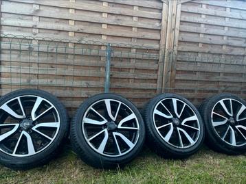 Jantes et pneus pour Nissan qashqai 225/40/29 beschikbaar voor biedingen