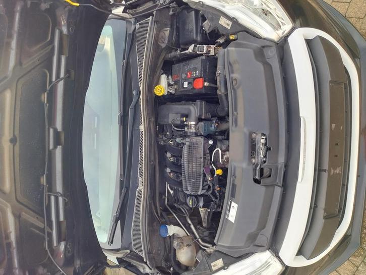 Peugeot 208 problème moteur, Autos : Divers, Chaînes, Utilisé, Enlèvement