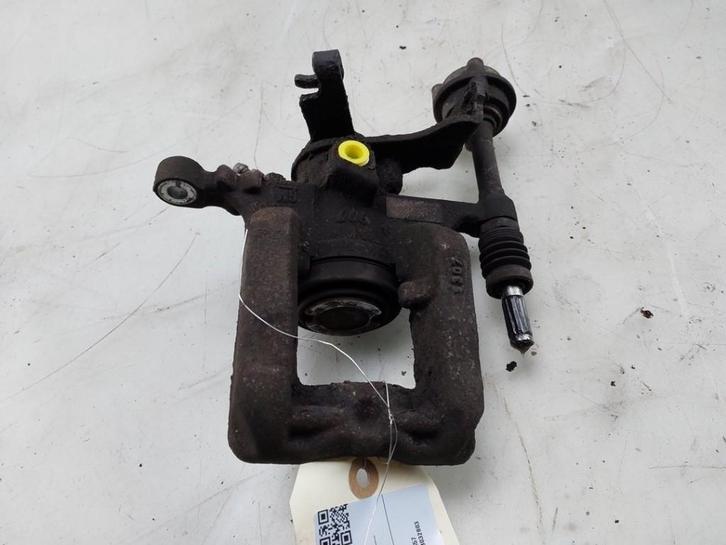 REMKLAUW LINKS ACHTER Opel (|13300885|95520078|), Auto-onderdelen, Remmen en Aandrijving, Opel, Gebruikt