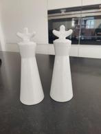 Olie- en azijn flesjes - merk Salt & Pepper, Ophalen of Verzenden, Zo goed als nieuw