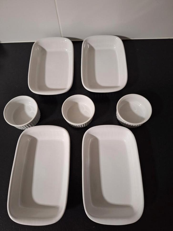 Oven potjes en schaaltjes wit, Huis en Inrichting, Keuken | Servies, Ophalen of Verzenden