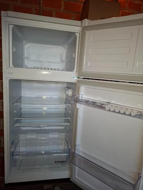 2-deurs Koelkast met vriesvak, Elektronische apparatuur, Koelkasten en IJskasten, Zo goed als nieuw, Met vriesvak, 100 tot 150 liter