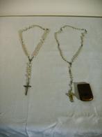 Twee antieke parelmoeren rozenkransen, Antiek en Kunst, Antiek | Religieuze voorwerpen, Ophalen of Verzenden