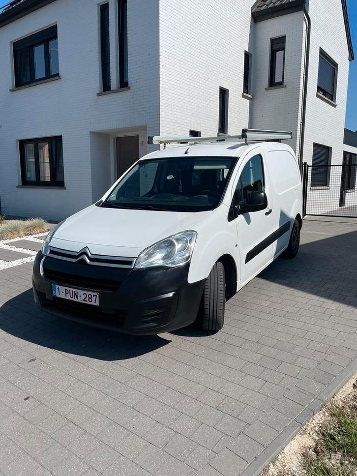 Berlingo lichtevracht bwj 2017 euro6 b gekeurd voor verkoop, Auto's, Citroën, Particulier, Berlingo, Diesel, Wit, Ophalen
