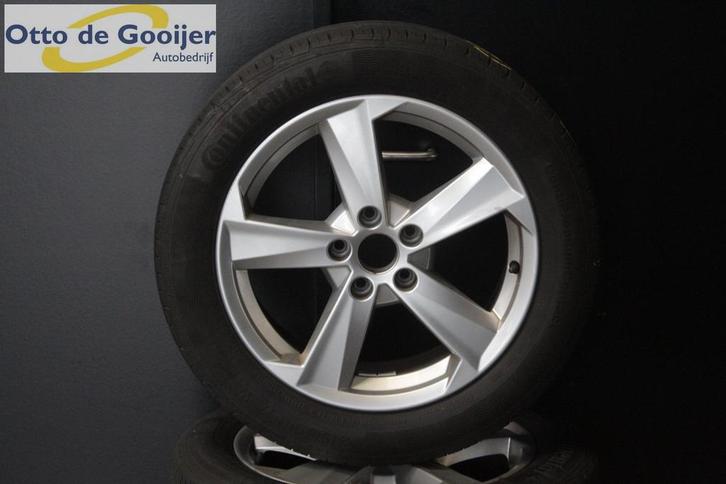 17 Inch Audi Q2 Zomerbanden 3.5MM 215/55R17, Auto-onderdelen, Banden en Velgen, Banden en Velgen, Winterbanden, 17 inch, 215 mm