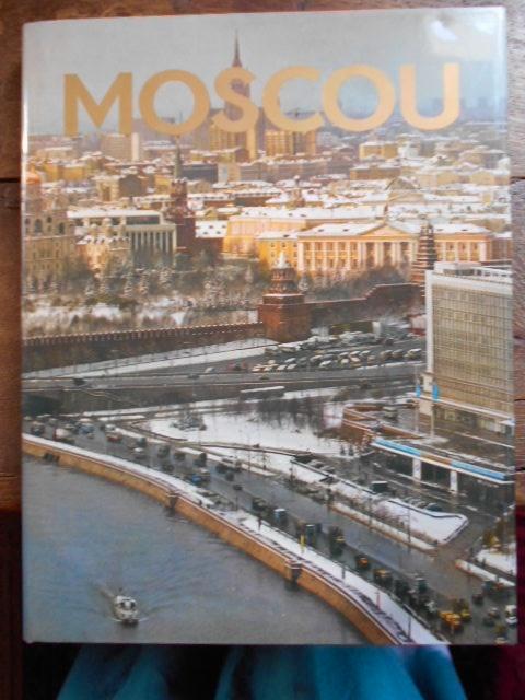 moscou, 1975, magnifique livre photo, etat neuf, Livres, Histoire mondiale, Comme neuf, Autres régions, 20e siècle ou après, Enlèvement ou Envoi