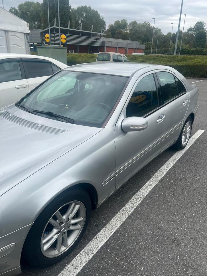 Mercedes c200 kompresor, Autos, Mercedes-Benz, Entreprise, Classe C, Essence, Euro 4, 5 portes, Automatique, Enlèvement
