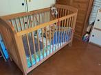 Houten babybedje, Ophalen, Zo goed als nieuw