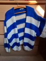 Neuf gilet mailles bleu blanc TU, Ophalen of Verzenden, Nieuw, Blauw