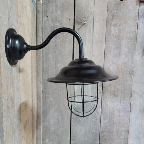 Nieuwe Franse klassieke buitenlamp zwart gepoedercoat, Tuin en Terras, Buitenverlichting, Nieuw, Wandlamp, IJzer, 50 tot 250 watt