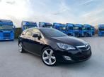Opel Astra Tourer 1.6i / 2011 / 148000.km / 1 Ste Eigenaar, Auto's, Euro 5, Zwart, Zwart, Bedrijf