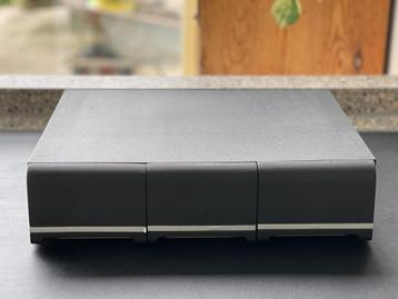 Vintage audiocassette-opbergkoffer voor 60 cassettes beschikbaar voor biedingen