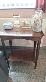 Middelhoog donker eiken bijzettafeltje, Ophalen, Minder dan 55 cm, Gebruikt, Klassiek