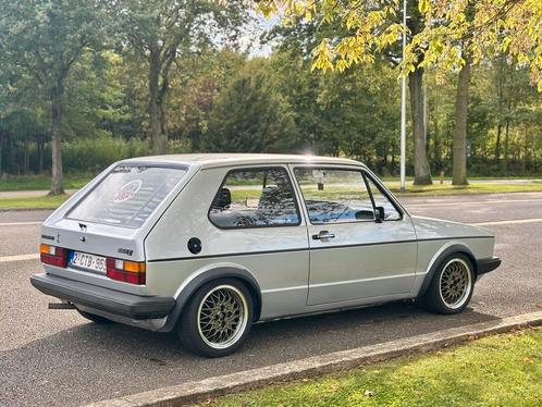 Volkswagen Golf Mk1 1983, Auto's, Oldtimers, Particulier, Volkswagen, Benzine, Stadsauto, 3 deurs, Handgeschakeld, Zilver of Grijs