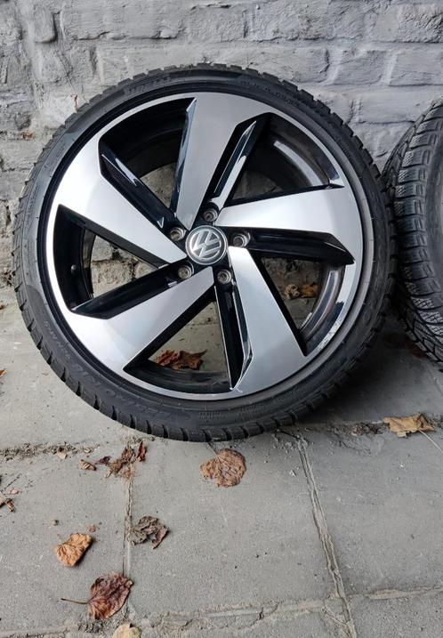 VW Milton Keynes velgen + banden, Auto-onderdelen, Banden en Velgen, Banden en Velgen, Winterbanden, 18 inch, 225 mm, Personenwagen