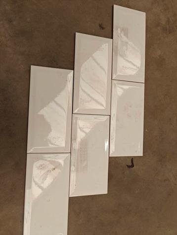 Metro tegels 20x10cm beschikbaar voor biedingen