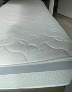 Matras in goede staat (90 x 220), Huis en Inrichting, Slaapkamer | Matrassen en Bedbodems, Ophalen, 90 cm, Eenpersoons, Zo goed als nieuw