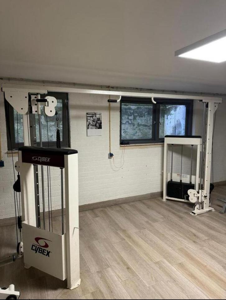 Cybex Galileo Cable crossover / kabel machine / adjustable, Sports & Fitness, Équipement de fitness, Utilisé, Autres types, Bras