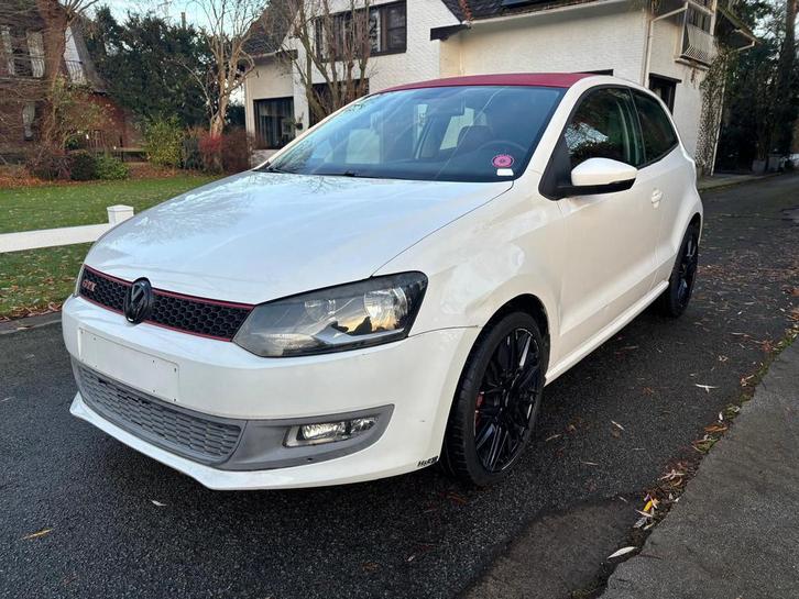 VOLKSWAGEN POLO 1.6TDI  MET GTI PACK BJ2011 km220000, Autos, Volkswagen, Entreprise, Polo, Euro 5, 3 portes, Boîte manuelle, Blanc