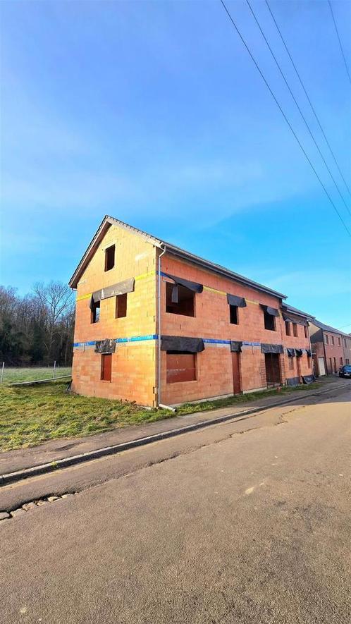 Huis te koop in Péronnes-Lez-Binche, Immo, Huizen en Appartementen te koop, Vrijstaande woning
