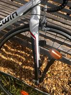 B twin carbon koersfiets, Fietsen en Brommers, Ophalen, Zo goed als nieuw, Meer dan 20 versnellingen, Overige merken
