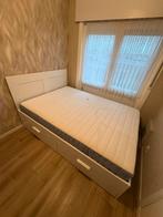 Compleet bed + Matras 140x200cm, Enlèvement, Comme neuf