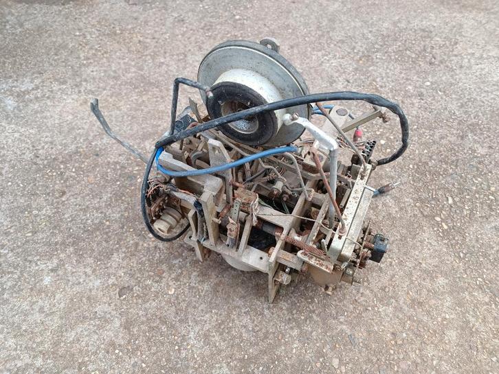 Loopwagen/ Mechaniek Jupiter (Div) jukebox, Verzamelen, Automaten | Jukeboxen, Verzenden