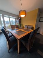 Tijdloze vierkante teak eettafel met natuursteen inleg, Huis en Inrichting, Ophalen, Gebruikt, Vijf personen of meer, Tijdloos en strak design