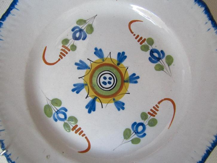 Oud „" Frans aardewerk bord "” 18e eeuw NEVERS”, Antiek en Kunst, Antiek | Porselein, Ophalen of Verzenden