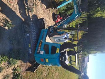 Minigraver  beschikbaar voor biedingen