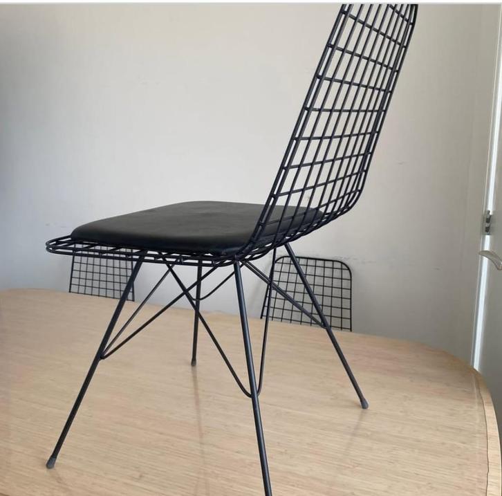 6 chaises style moderne – confort & entretien facile, Huis en Inrichting, Stoelen, Gebruikt, Vijf, Zes of meer stoelen, Leer, Metaal