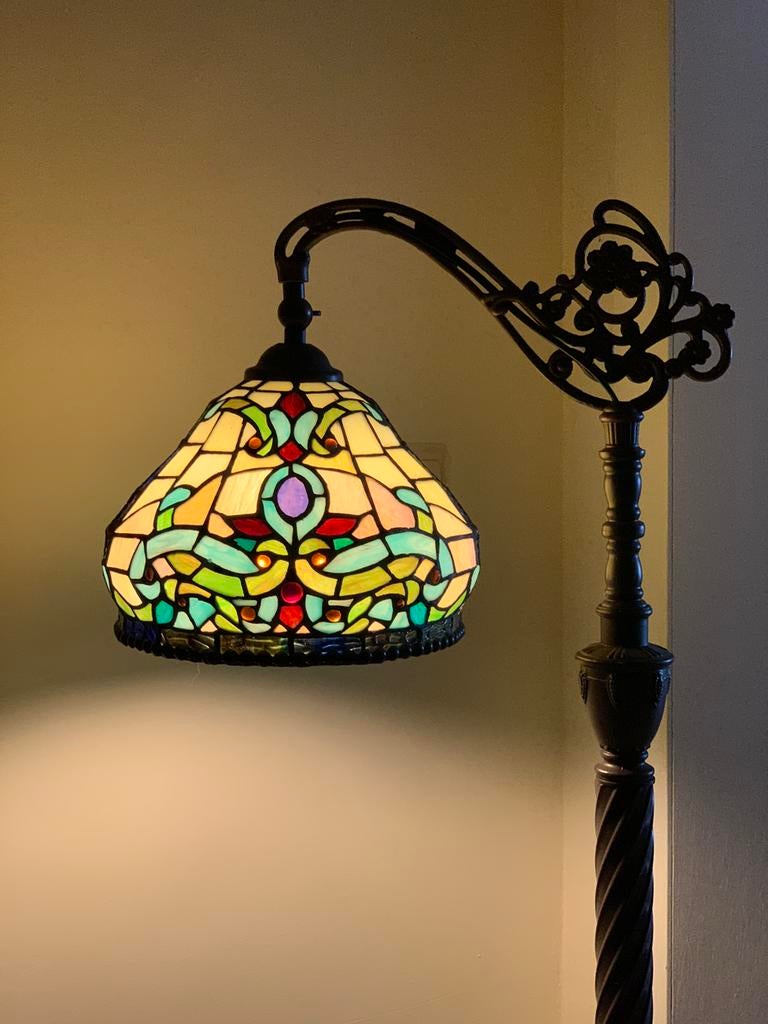 Prachtige tiffany staanlamp 162 cm h, Ophalen