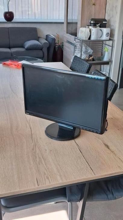 Benq T22I0HDA monitor, Computers en Software, Monitoren, Gebruikt, 60 Hz of minder, VGA, Ingebouwde speakers, Hoofdtelefoonaansluiting