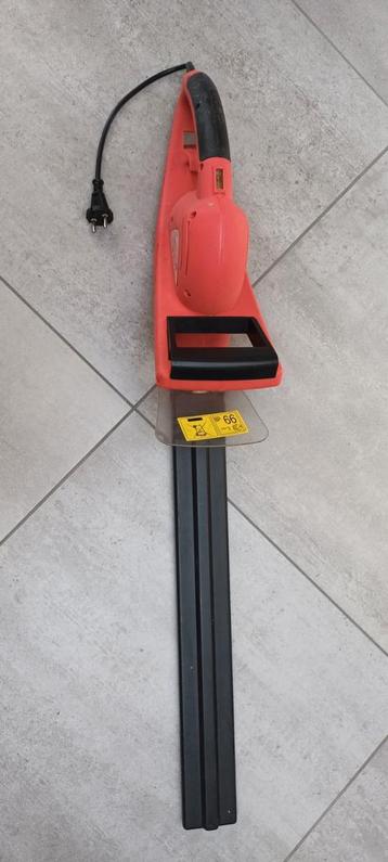 Taille haie  beschikbaar voor biedingen