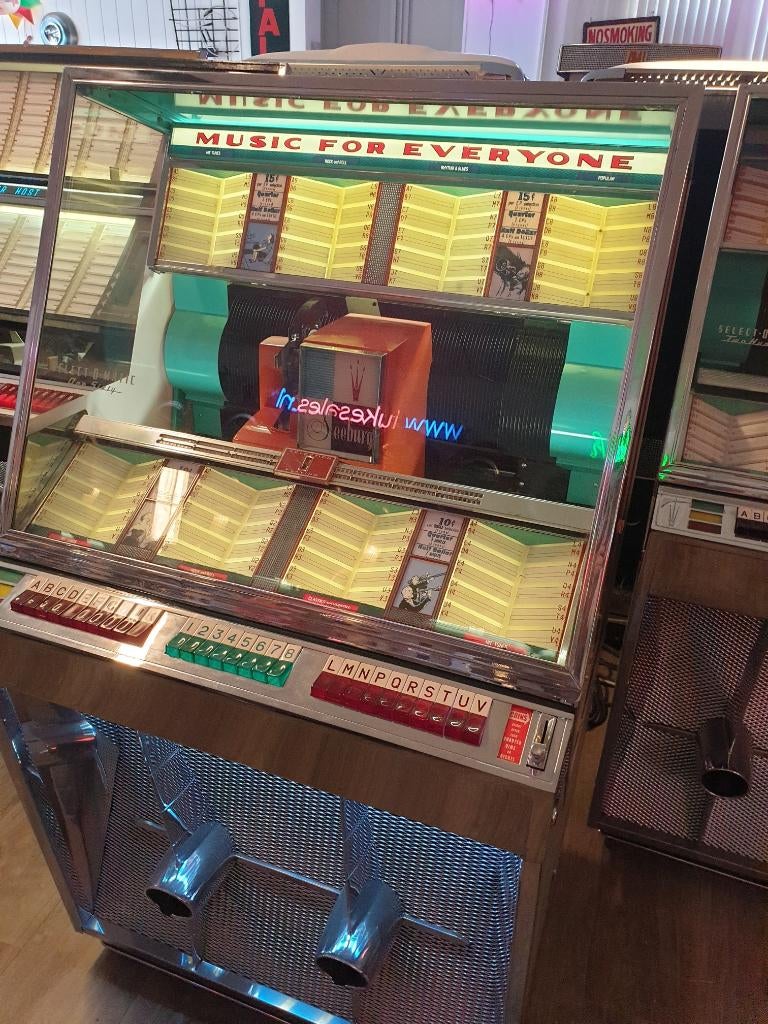 Seeburg 161, Verzamelen, Automaten | Jukeboxen, Zo goed als nieuw, Seeburg, 1950 tot 1960, Met singles, Ophalen